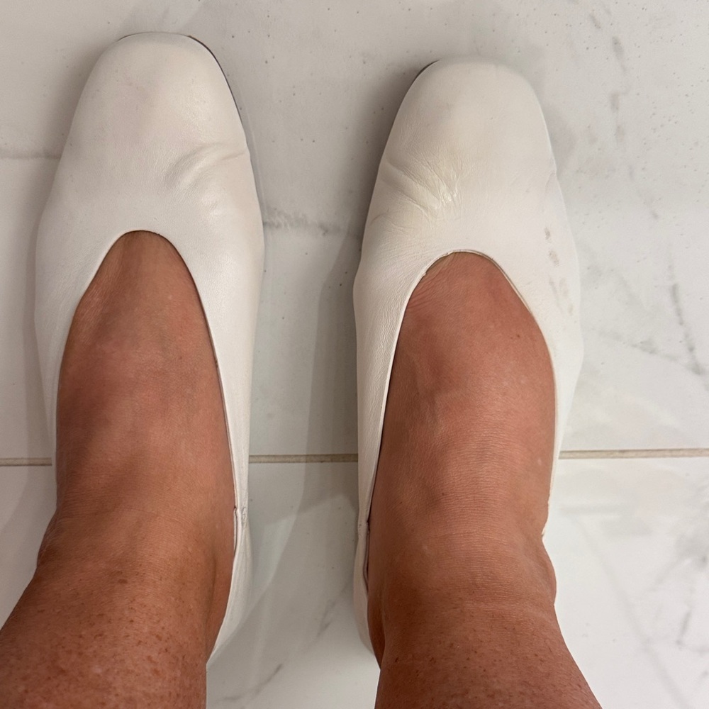 Vince White Women's Flats